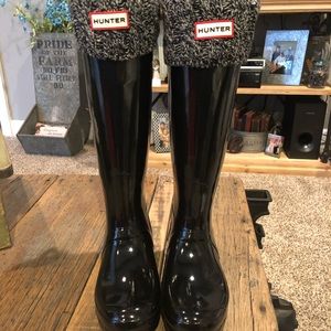 Hunter Rain Boots with Boot Socks